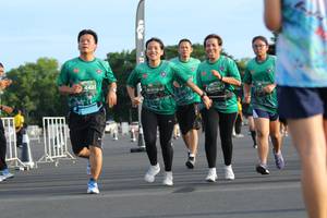 BIB: 
                            <button type="button" onclick="openModal(5173045)" class="btn btn-primary btn-sm float-right btn-popup" data-toggle="modal" data-target=".modal-high-quality">
                        <i class="fas fa-shopping-cart"></i> Add to Cart
                    </button>
                                            <button type="button" onclick="isThisMe(5173045, true)" class="btn btn-success btn-sm float-right btn-popup btn-isme hidden" data-toggle="tooltip" data-placement="bottom" title="นี่คือรูปของคุณใช่ไหม คลิกที่นี่เพื่อเอาเข้าอัลบั้ม">
                        <i class="fas fa-plus"></i> Add to album
                    </button>
                    <button type="button" onclick="isThisMe(5173045, false)" class="btn btn-warning btn-sm float-right btn-popup btn-isnotme hidden">
                        <i class="fas fa-ban"></i> Remove from album
                    </button>